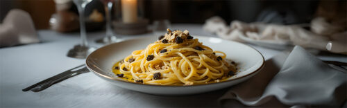 Special Burger, Pasta oder Flazza mit Dessert