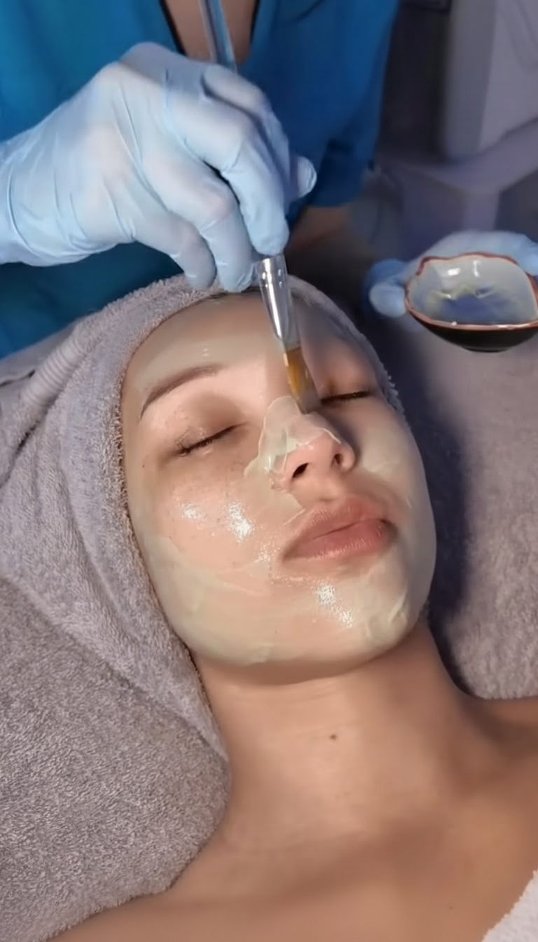 Aquafacial-Behandlung – Bild 3