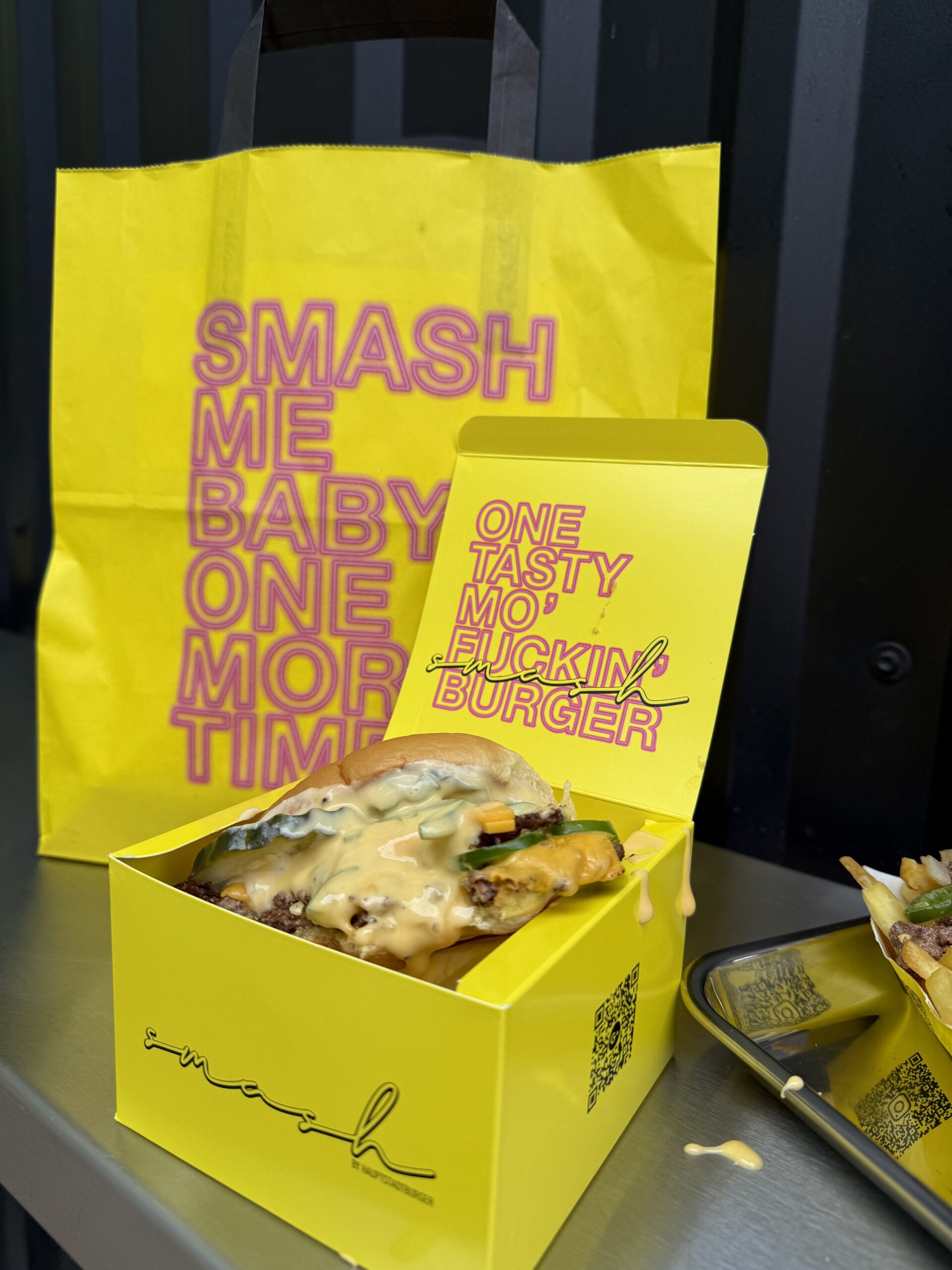 Cheesy Smashburger Menü – Bild 8