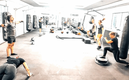 1 Monat Selbstverteidigungs- & Fitnesskurse