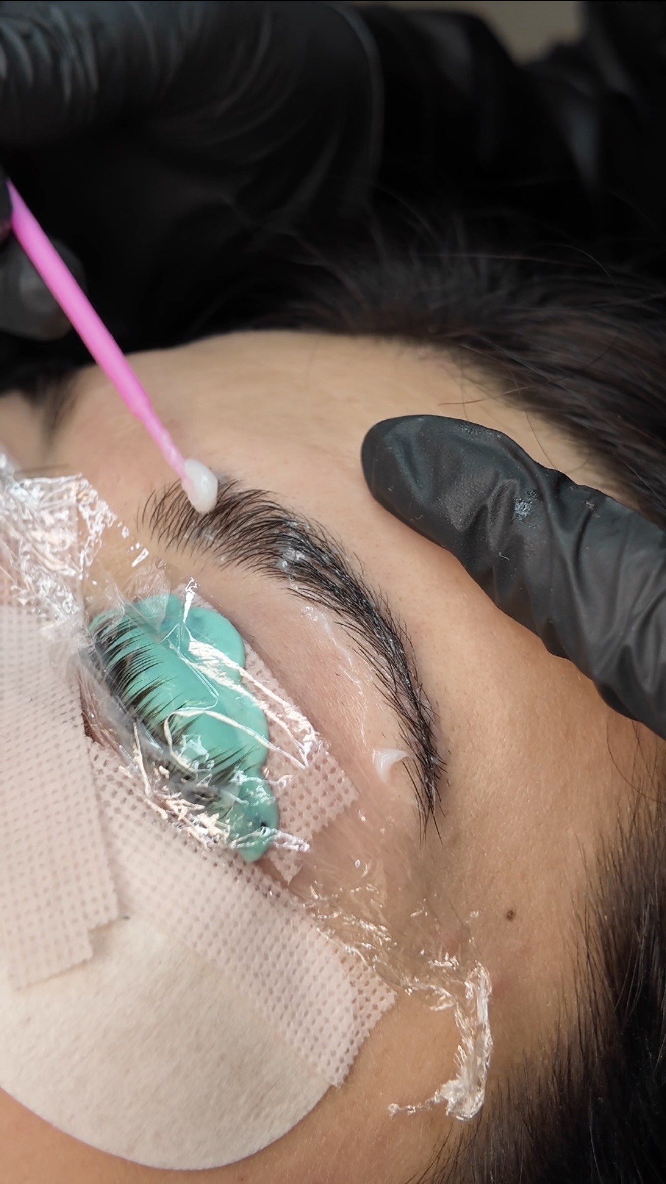Wimpern- & Augenbrauenlifting – Bild 3