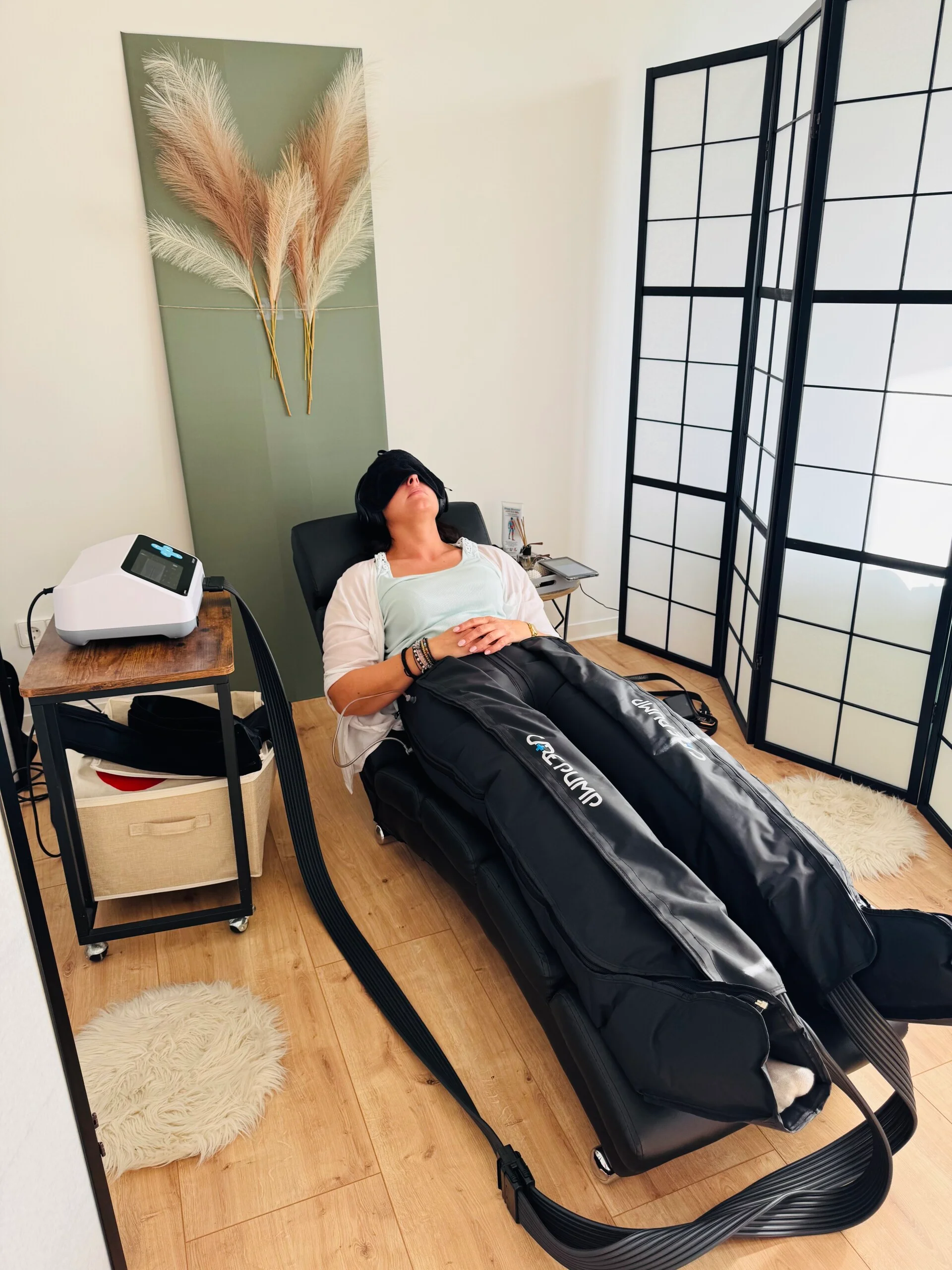 3 Lymphdrainage Behandlungen – Bild 3